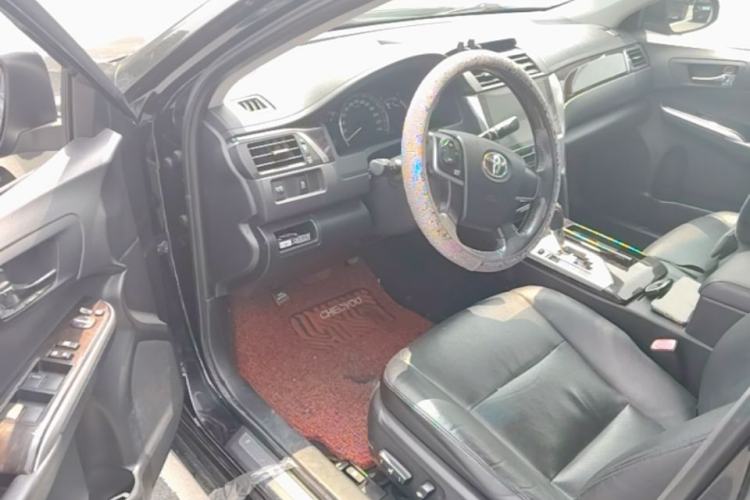 Used Toyota Camry 2015 2.0G Luxury Edition Driver Seat