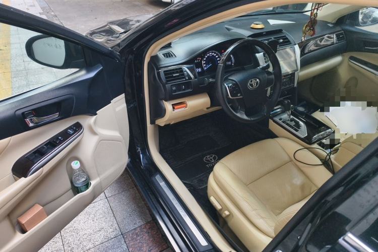 Used Toyota Camry 2015 2.0G Premier Edition Driver Seat