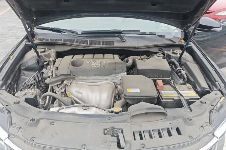 Used Toyota Camry 2015 2.5G Luxury Navigation Edition Engine Bay