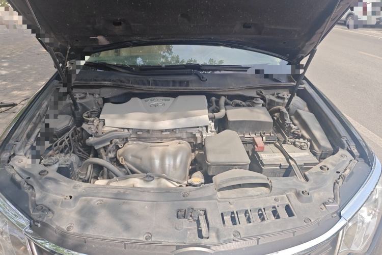 Used Toyota Camry 2015 2.0G Premier Edition Engine Bay