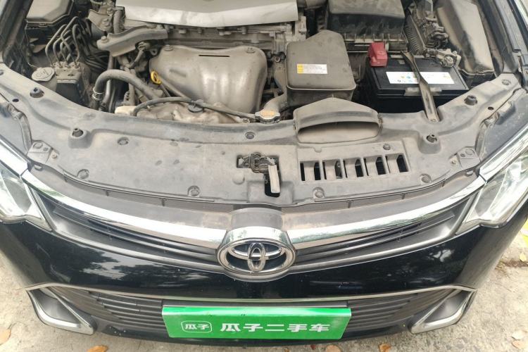 Used Toyota Camry 2015 2.0G Premier Edition Engine Bay