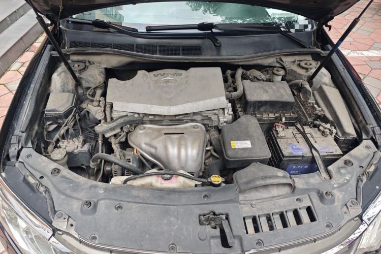 Used Toyota Camry 2015 2.0E Elite Edition Engine Bay
