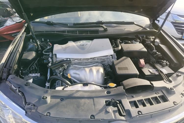Used Toyota Camry 2015 2.0E Elite Edition Engine Bay