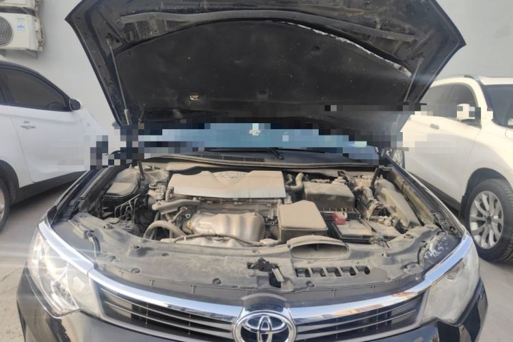Used Toyota Camry 2015 2.0G Premier Edition Engine Bay
