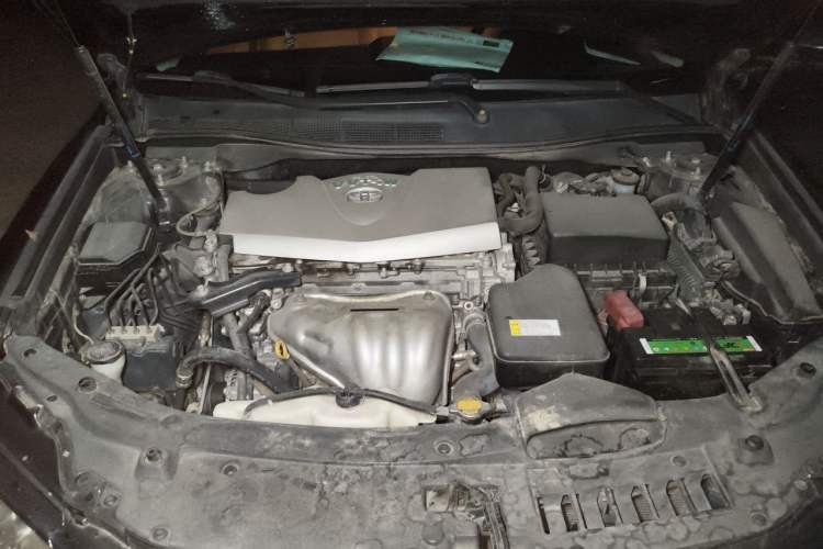 Used Toyota Camry 2015 2.0E Elite Edition Engine Bay