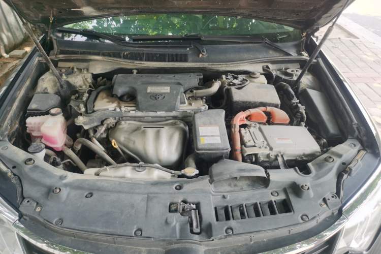 Used Toyota Camry 2015 Dual-Engine 2.5 HG Luxury Navigation Edition Engine Bay