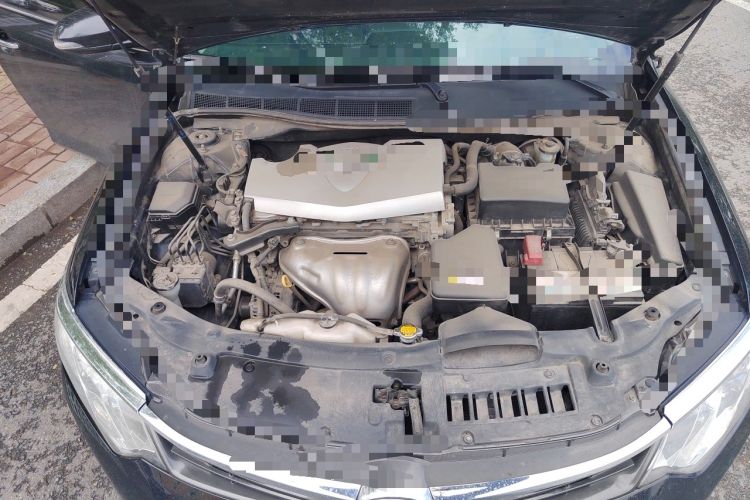 Used Toyota Camry 2015 2.0G Premier Edition Engine Bay