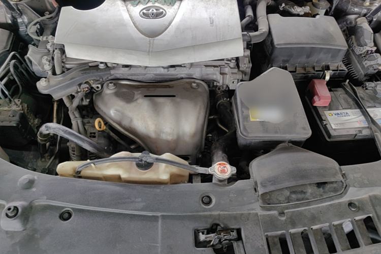 Used Toyota Camry 2015 2.0G Premier Edition Engine Bay