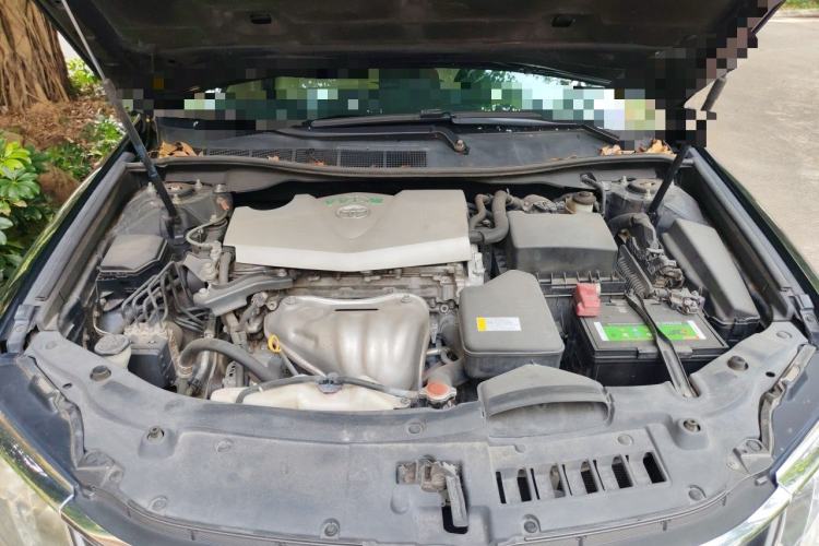 Used Toyota Camry 2015 2.0G Premier Edition Engine Bay