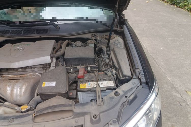 Used Toyota Camry 2015 2.0G Premier Edition Engine Bay Left