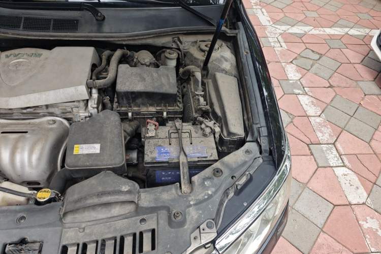 Used Toyota Camry 2015 2.0E Elite Edition Engine Bay Left