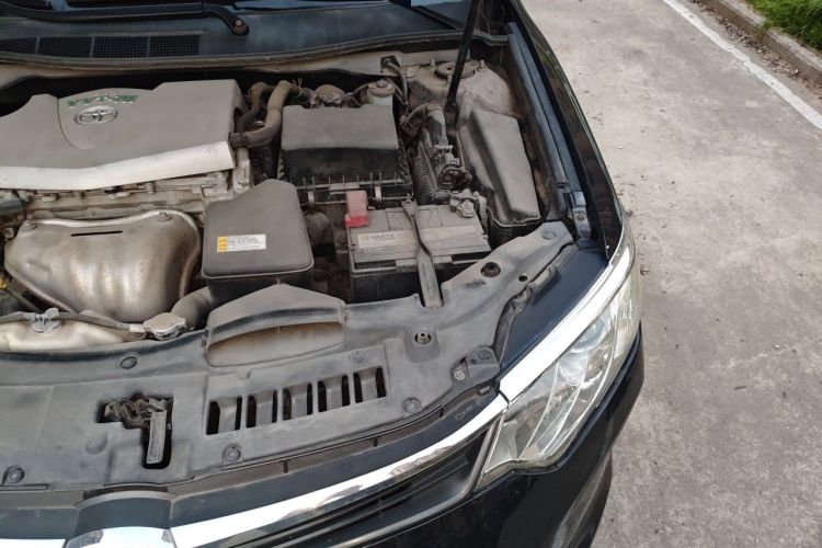 Used Toyota Camry 2015 2.0G Premier Edition Engine Bay Left
