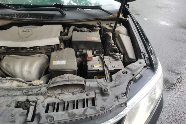 Used Toyota Camry 2015 2.0G Premier Edition Engine Bay Left