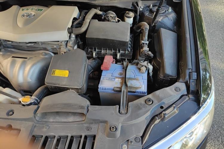 Used Toyota Camry 2015 2.0G Premier Edition Engine Bay Left