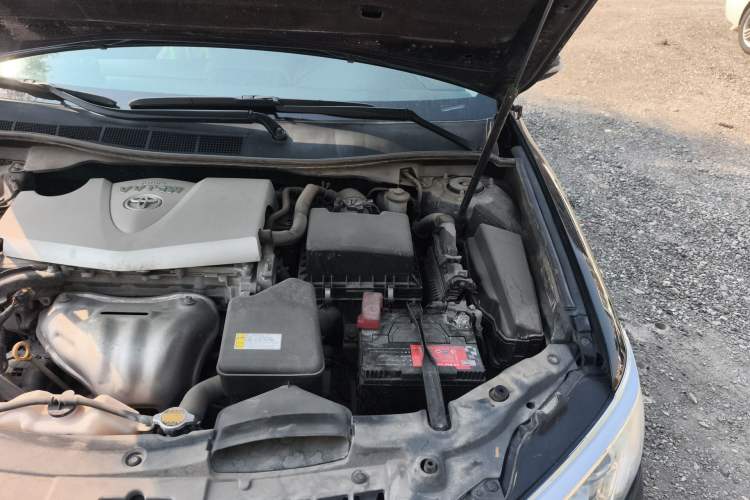 Used Toyota Camry 2015 2.0G Premier Edition Engine Bay Left
