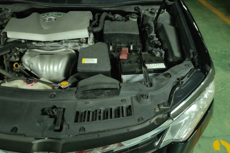 Used Toyota Camry 2015 2.0G Premier Edition Engine Bay Left
