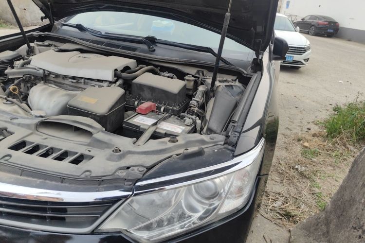 Used Toyota Camry 2015 2.0E Elite Edition Engine Bay Left