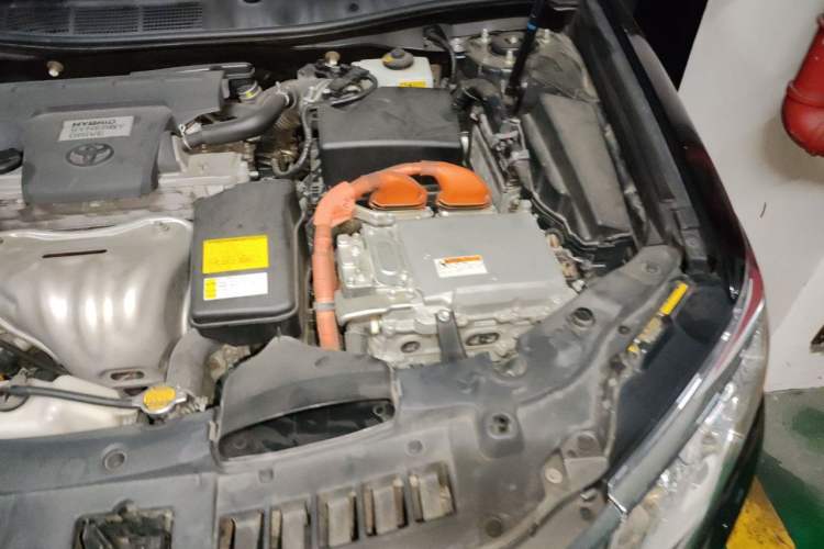 Used Toyota Camry 2015 Dual-Engine 2.5 HG Luxury Navigation Edition Engine Bay Left