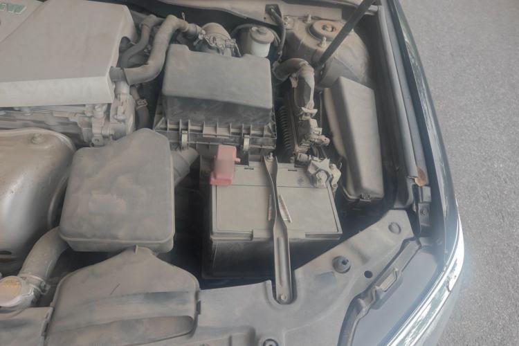 Used Toyota Camry 2015 2.0G Premier Edition Engine Bay Left