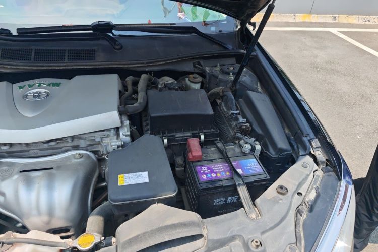 Used Toyota Camry 2015 2.0E Elite Edition Engine Bay Left