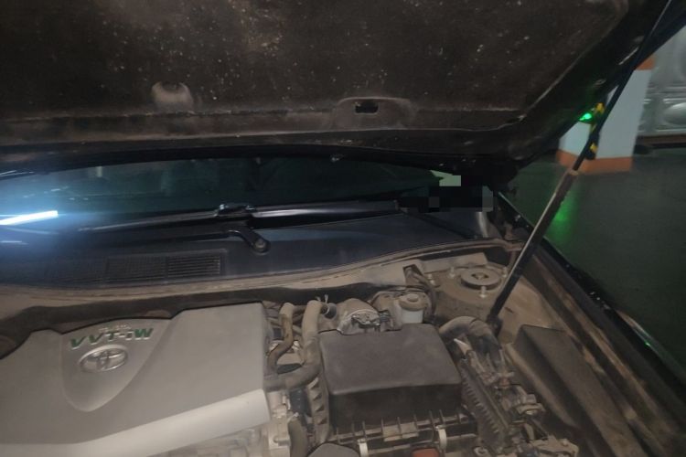 Used Toyota Camry 2015 2.0G Premier Edition Engine Bay Left