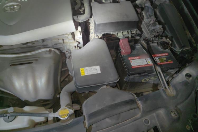 Used Toyota Camry 2015 2.0G Premier Edition Engine Bay Left