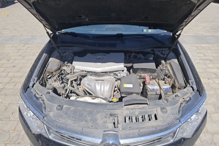 Used Toyota Camry 2015 2.0E Elite Edition Engine Bay