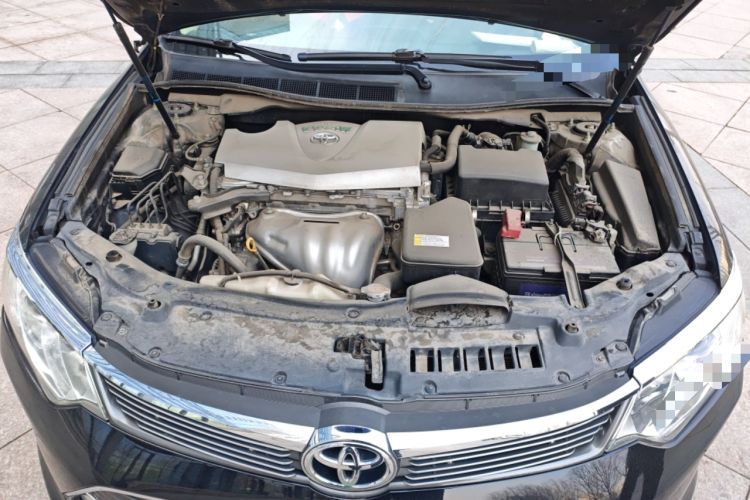 Used Toyota Camry 2015 2.0E Elite Edition Engine Bay