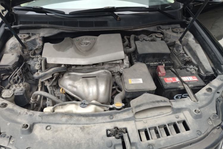 Used Toyota Camry 2015 2.0G Premier Edition Engine Bay