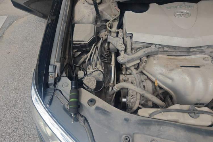 Used Toyota Camry 2015 2.0G Premier Edition Engine Bay Right