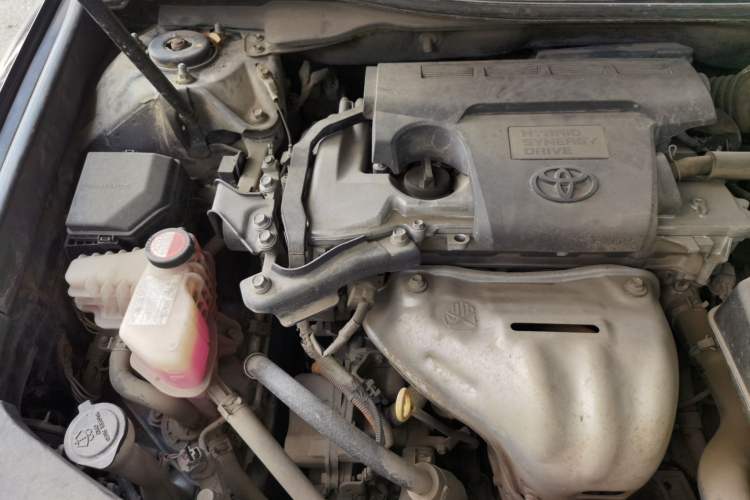 Used Toyota Camry 2015 Dual-Engine 2.5 HG Luxury Navigation Edition Engine Bay Right