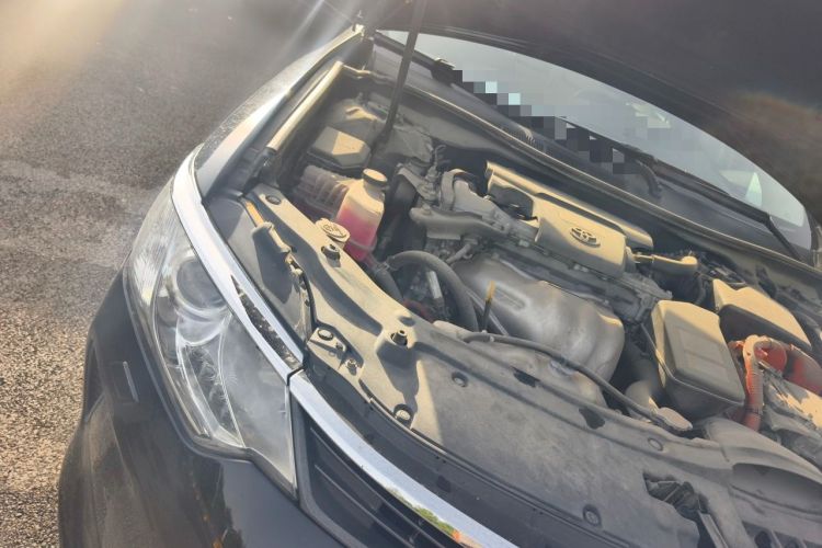 Used Toyota Camry 2015 Dual-Engine 2.5 HG Luxury Navigation Edition Engine Bay Right