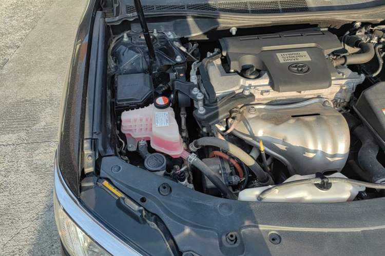 Used Toyota Camry 2015 Dual-Engine 2.5 HG Luxury Navigation Edition Engine Bay Right