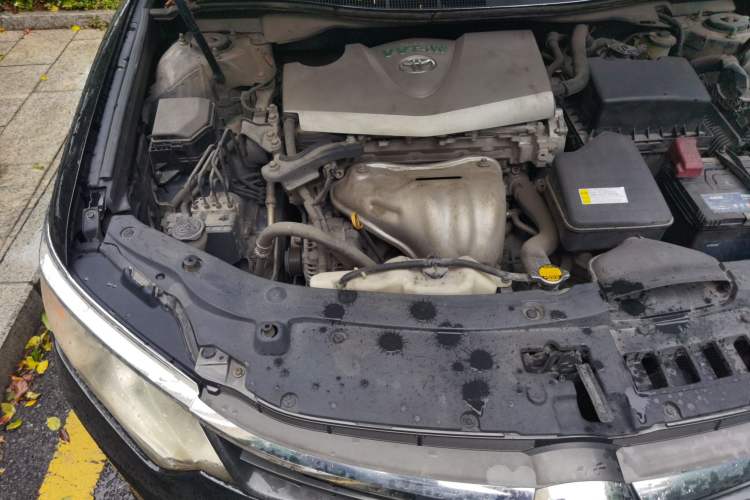 Used Toyota Camry 2015 2.0G Premier Edition Engine Bay Right