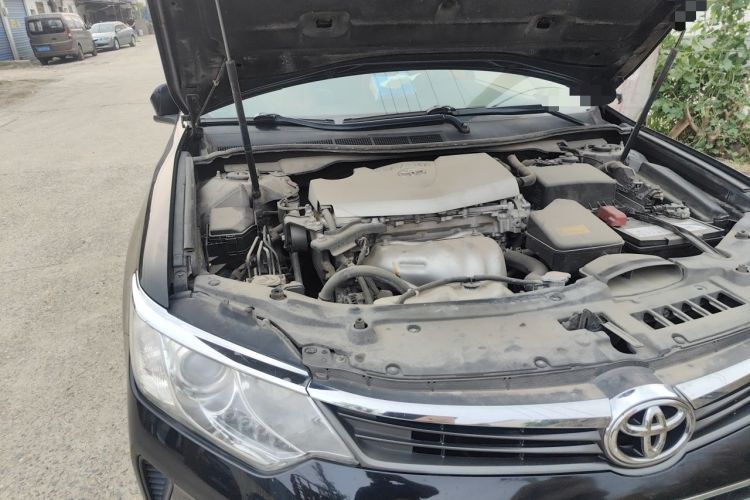 Used Toyota Camry 2015 2.0E Elite Edition Engine Bay Right