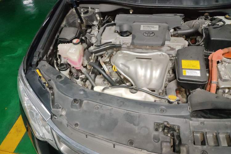 Used Toyota Camry 2015 Dual-Engine 2.5 HG Luxury Navigation Edition Engine Bay Right