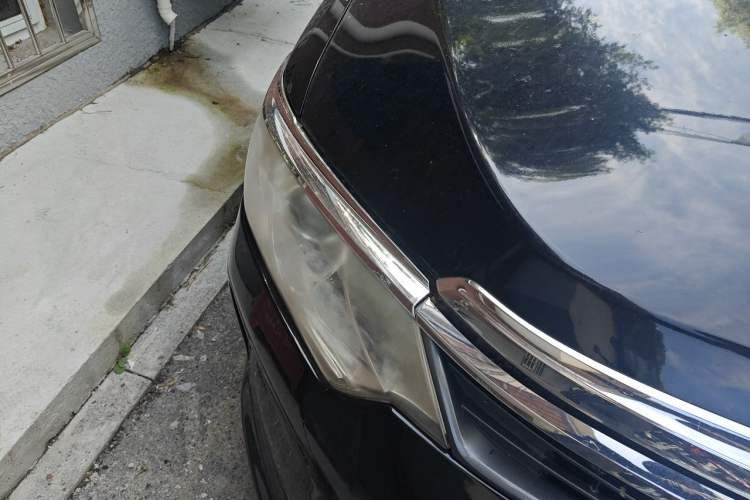 Used Toyota Camry 2015 2.0G Premier Edition Engine Bay Right