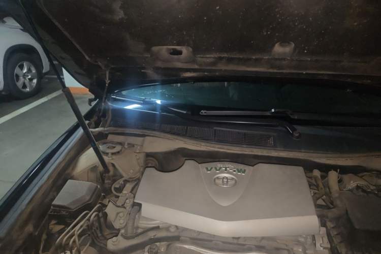 Used Toyota Camry 2015 2.0G Premier Edition Engine Bay Right