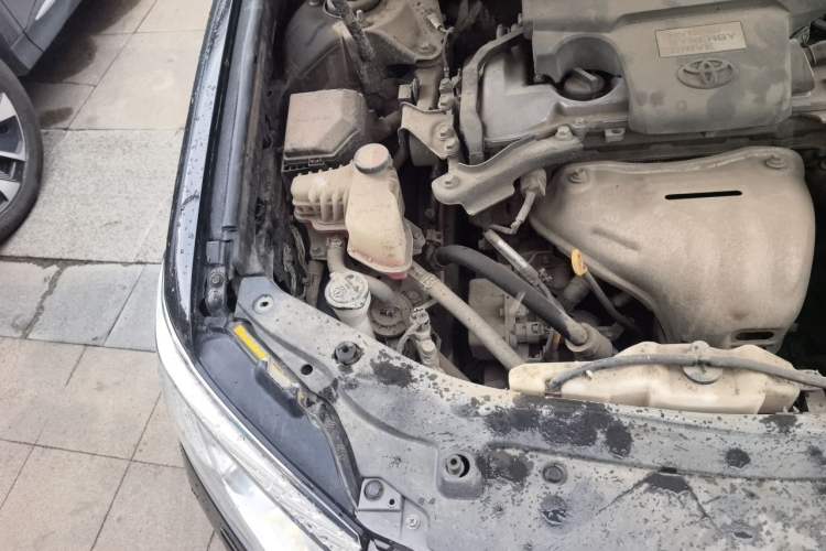 Used Toyota Camry 2015 Dual-Engine 2.5 HG Luxury Navigation Edition Engine Bay Right