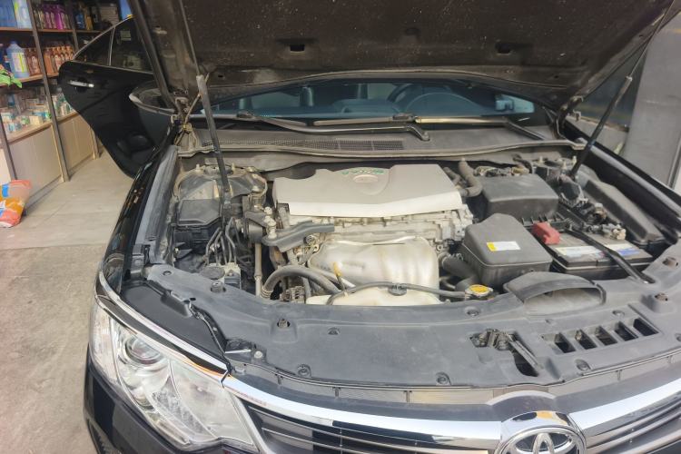 Used Toyota Camry 2015 2.0G Premier Edition Engine Bay Right
