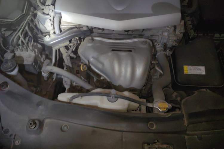 Used Toyota Camry 2015 2.0G Premier Edition Engine Bay Right