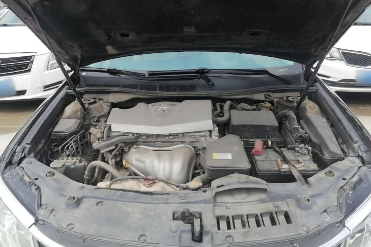 Used Toyota Camry 2015 2.0E Elite Edition Engine Bay