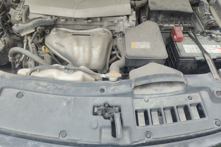 Used Toyota Camry 2015 2.0G Premier Edition Engine Bay