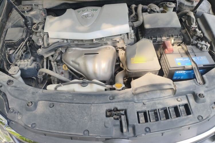 Used Toyota Camry 2015 2.0E Elite Edition Engine Bay