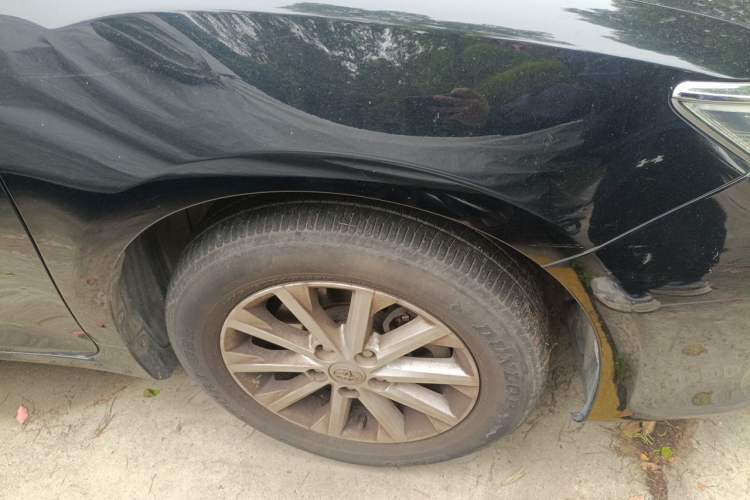 Used Toyota Camry 2015 2.0G Premier Edition Exterior 1
