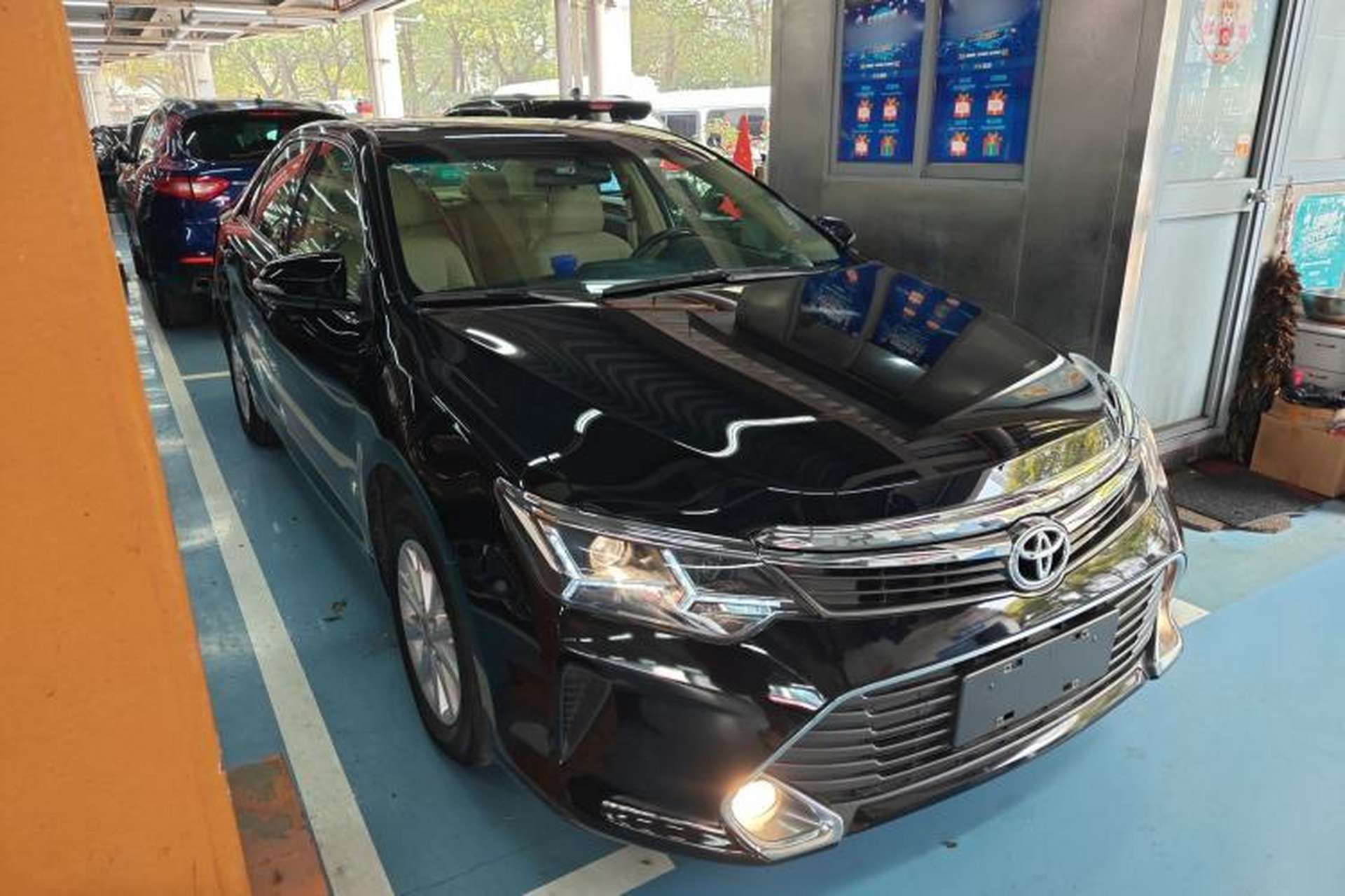 Used Toyota Camry 2015 2.0G Premier Edition Exterior 1
