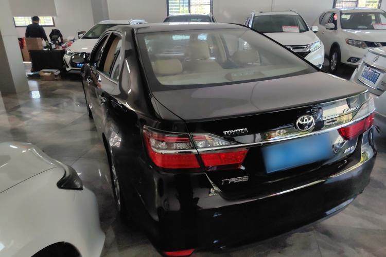 Used Toyota Camry 2015 2.0G Premier Edition Exterior 2
