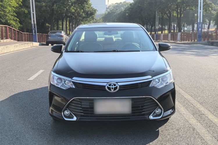 Used Toyota Camry 2015 2.0G Premier Edition Exterior 2