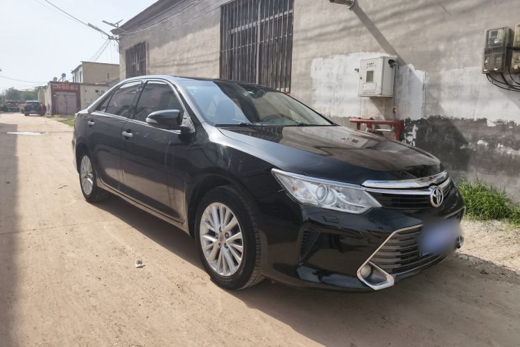 Used Toyota Camry 2015 2.5G Luxury Navigation Edition Exterior 2