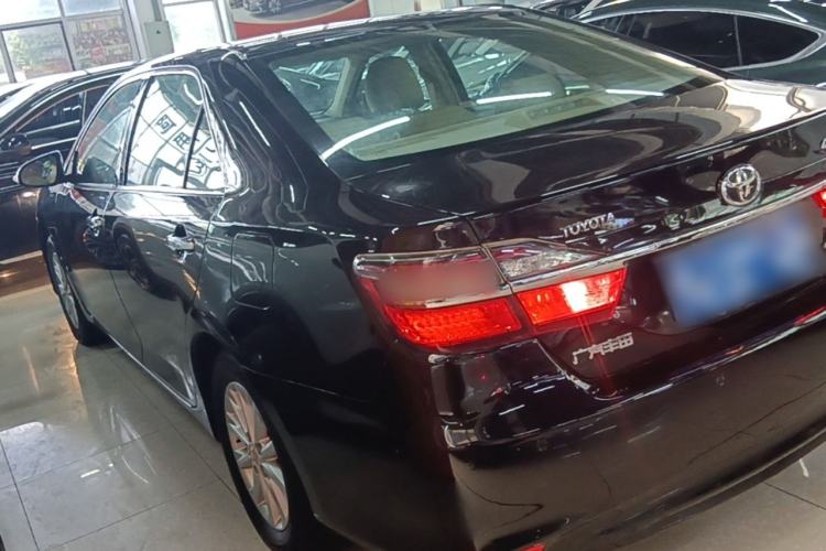 Used Toyota Camry 2015 2.0G Premier Edition Exterior 2